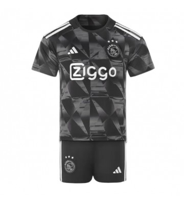 Ajax Tredjedraktsett Barn 2023-24 Kortermet (+ Korte bukser)
